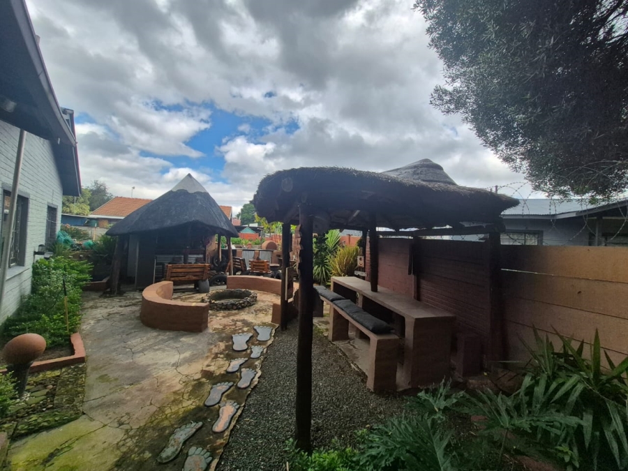 3 Bedroom Property for Sale in Oos Einde North West